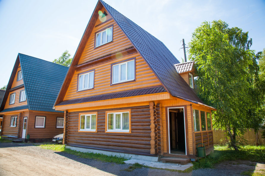 Коттеджи — Большой коттедж